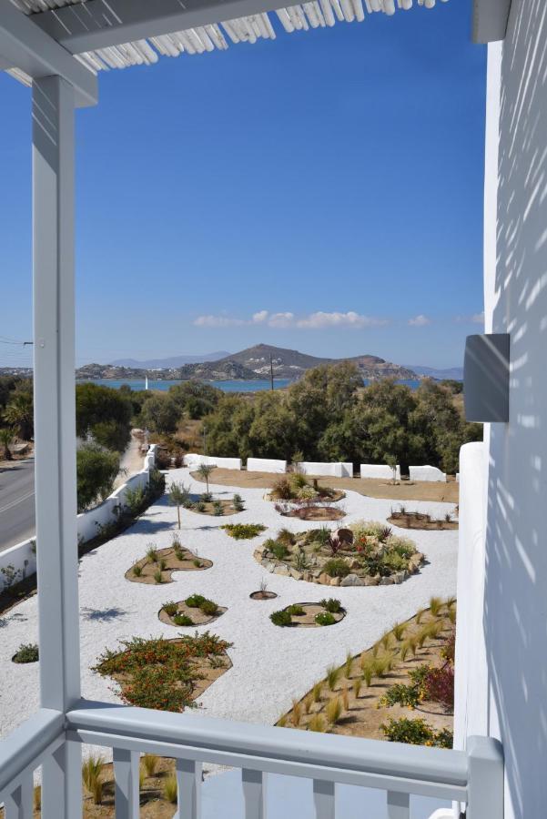 Crystal Mare Suites Naxos City Exterior photo