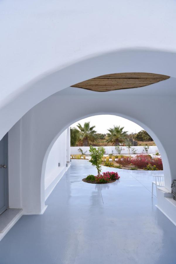 Crystal Mare Suites Naxos City Exterior photo
